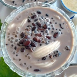 Sago And Black Bean In Coconut Milk