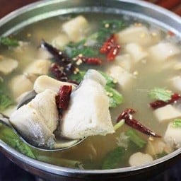 ต้มยำเนื้อปลากระพงน้ำใส