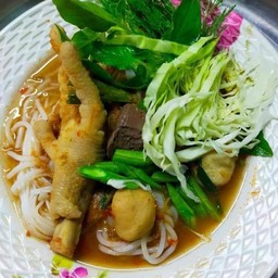 ขนมจีนน้ำยาป่า