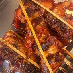 สะโพกบั้นท้าย