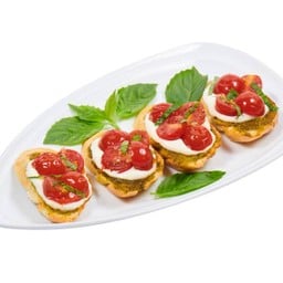 บรูเชสต้ามะเขือเทศเพสโต