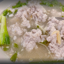 ข้าวต้มหมูสับ