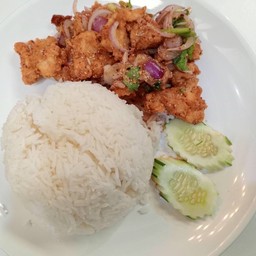 ข้าวยำไก่แซ่บ
