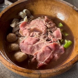 ก๋วยเตี๋ยวเรือเนื้อสด