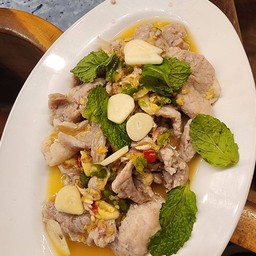หมูมะนาว