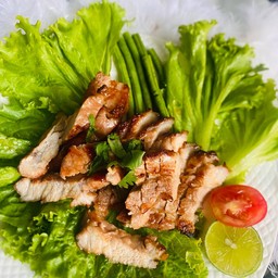 คอหมูย่าง