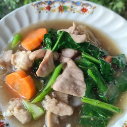 ราดหน้าหมู