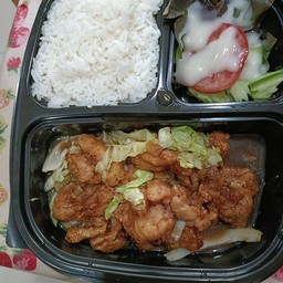 ข้าวไก่ทอดซอสเกาหลี