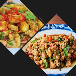 ไก่ผัดพริกเผา ราดข้าว + กะเพราหมูสับ ราดข้าว