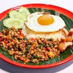 กระเพราถาด