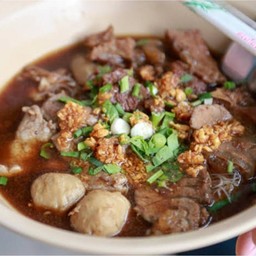 ก๋วยเตี๋ยวเรือจ้าวเชียรชัย