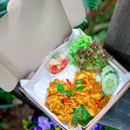 ผัดพริกแกงใส่หน่อไม้