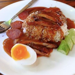 ข้าวหมูแดง