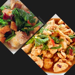 คะน้าหมูกรอบ กับข้าว + กะเพราไก่ราดข้าว