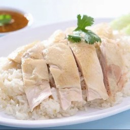 ข้าวมันไก่ต้มเนื้อนุ่ม