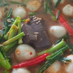 ขนมจีนน้ำยาป่า ปลาร้า