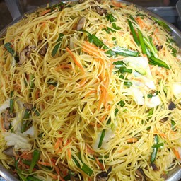 ผัดหมี่ซั่ว