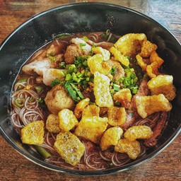 เส้นหมี่ขาวน้ำตก