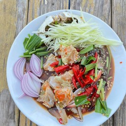 ยำปากแซ่บ