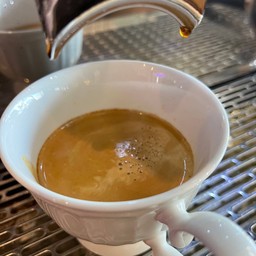 อเมริกาโน่ร้อน