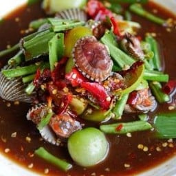 ยำหอยแคลง