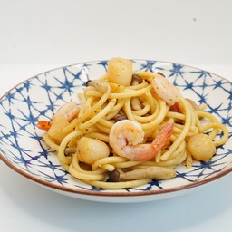สปาเก็ตตี้มิโสะเนยและหอยเชลล์