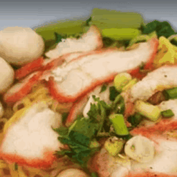 บะหมี่หมูแดงลูกชิ้น