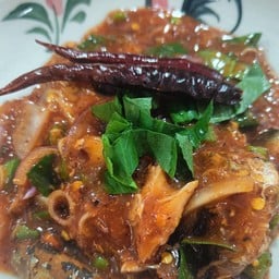 ยำปลากระป๋อง