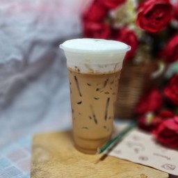 Latte ฟรีคุกกี้ 1 ชิ้น