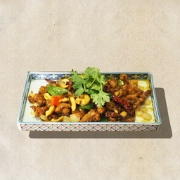 ไก่ผัดเม็ดมะม่วงหิมพานต์