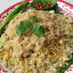 ข้าวผัดไข่หมูหยอง