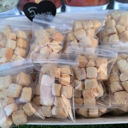ขนมปังกรอบ