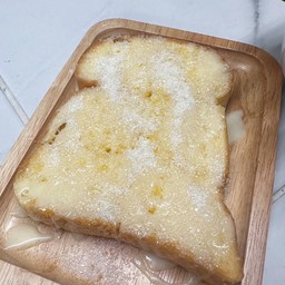 ปังปิ้ง เนยนม-น้ำตาล
