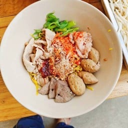 เจ้ภรณ์ ก๋วยเตี๋ยวต้มยำ