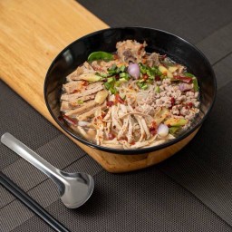 ก๋วยจั๊บญวน ต้มแซ่บ