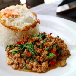 ครัวเต็มอิ่ม สาขา 1