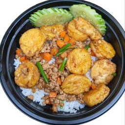 (กับข้าว) ผัดเต้าหู้ไข่ทรงเครื่อง