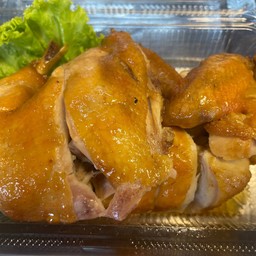 ธนภัทรไก่ต้มน้ำปลา