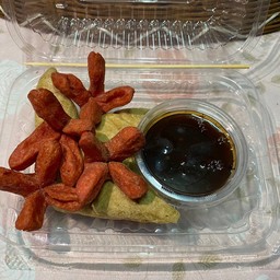 ลูกชิ้นปลาระเบิด น้องนิวตั้น