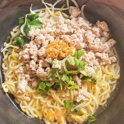 ก๋วยเตี๋ยวหมูสับ