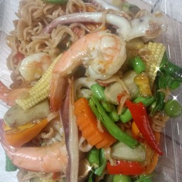 อาหารตามสั่งซอย 21 คุ้มเกล้า