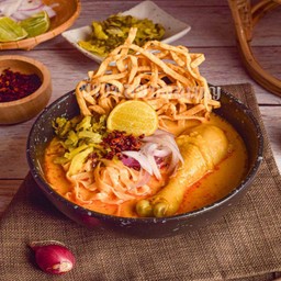 ข้าวซอยไก่