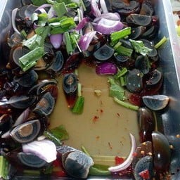 ยำไข่เยี่ยวม้า