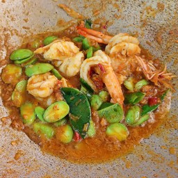 สะตอผัดพริกแกงใต้กุ้ง