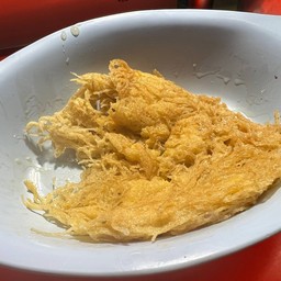 เส้นหมี่ใส่ไข่เปล่า