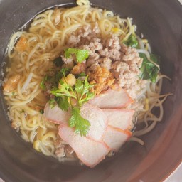 ก๋วยเตี๋ยวหมูแดงหมูสับ