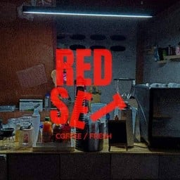 Red Set Coffee/Fresh ถนนสุจิดา