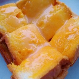 ขนมปังแผ่นปิ้ง เนยสดนม (2แผ่น)