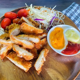 สันในไก่ชุปเกล็ดขนมปังทอด