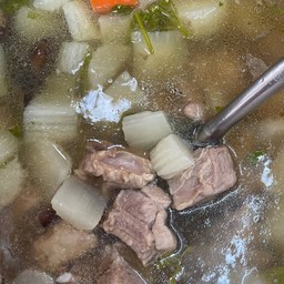 ต้มซี่โครงหัวไชเท้า